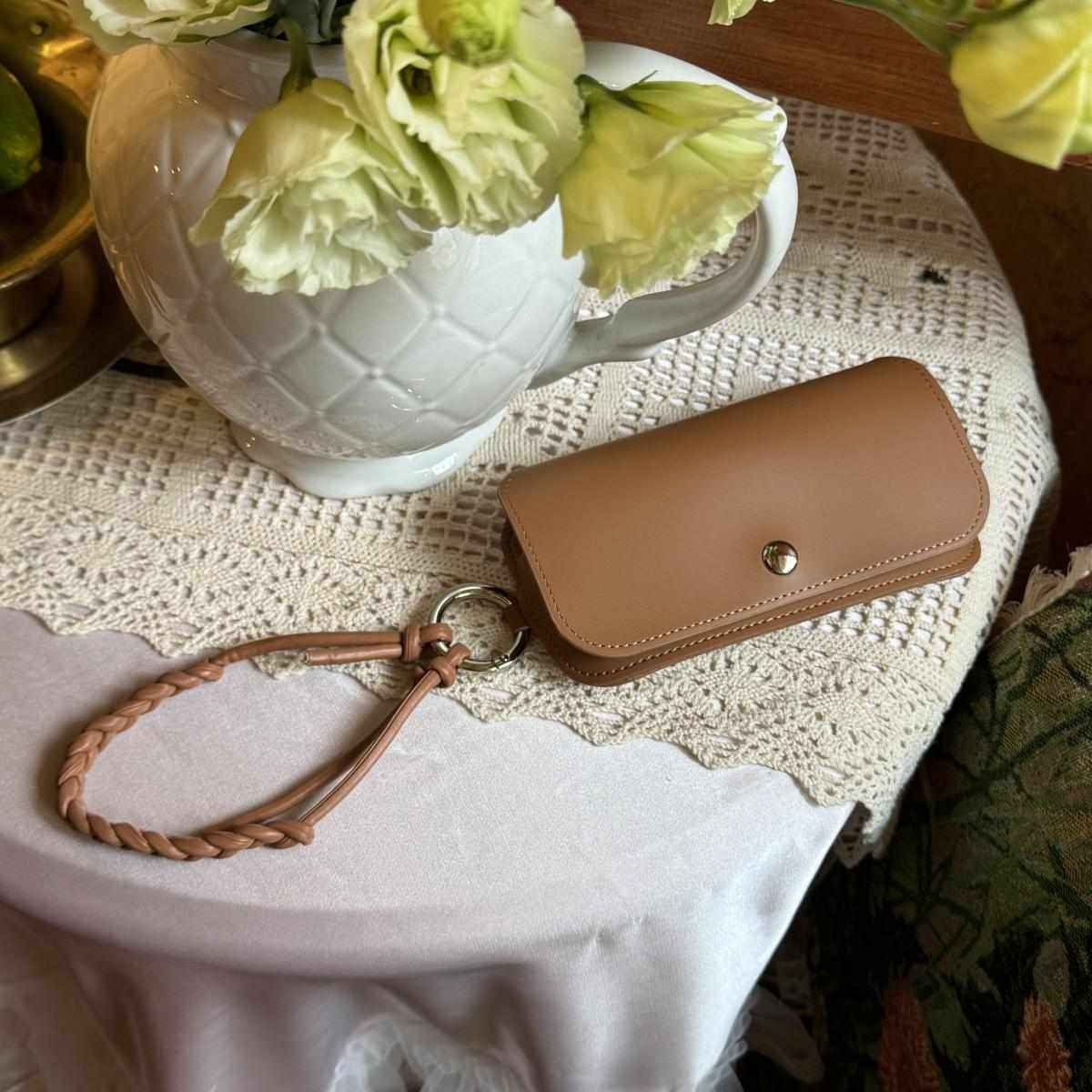 仙女同款皮质便携眼镜盒挂包挂手腕眼镜收纳盒旅行轻便墨镜盒,收纳整理,眼镜收纳盒,淘宝优惠券,粉丝福利购,淘宝优惠卷