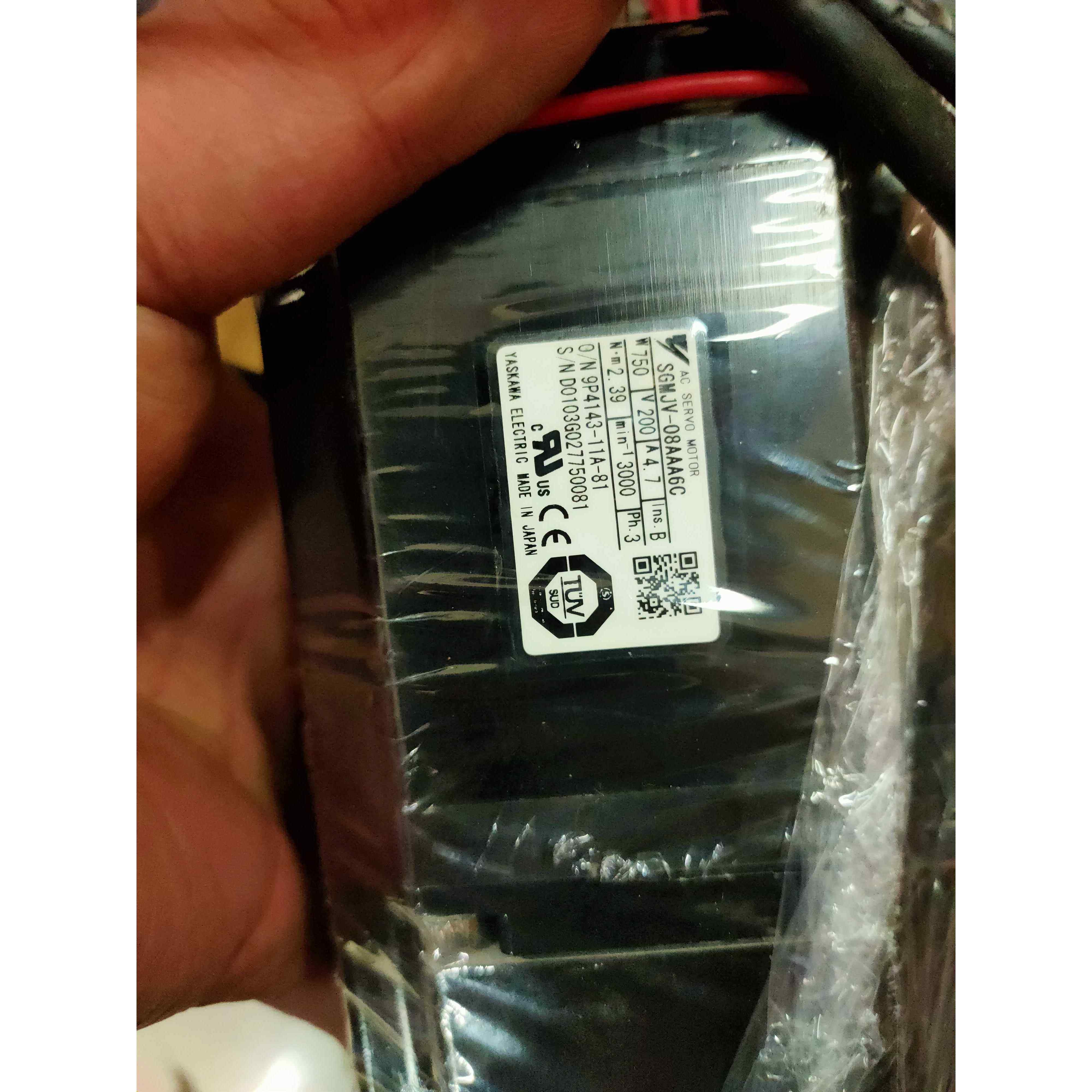 SGMJV-08AAA6C SGMJV-08AA6C全新电机现货质保一年 议价议价