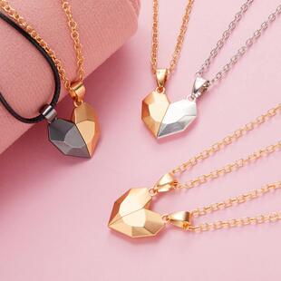 2PCS/set Love Magnetic Attracts Couple Necklace Friendship H
