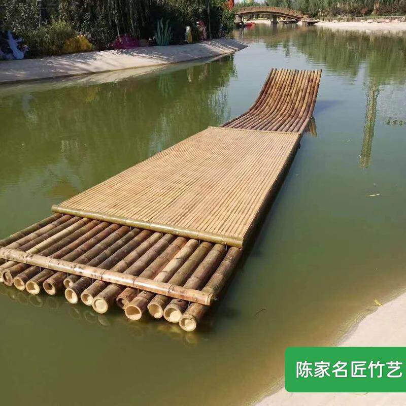 水上竹筏游玩漂流竹筏竹排旅游景区渔业竹筏观赏游玩竹筏