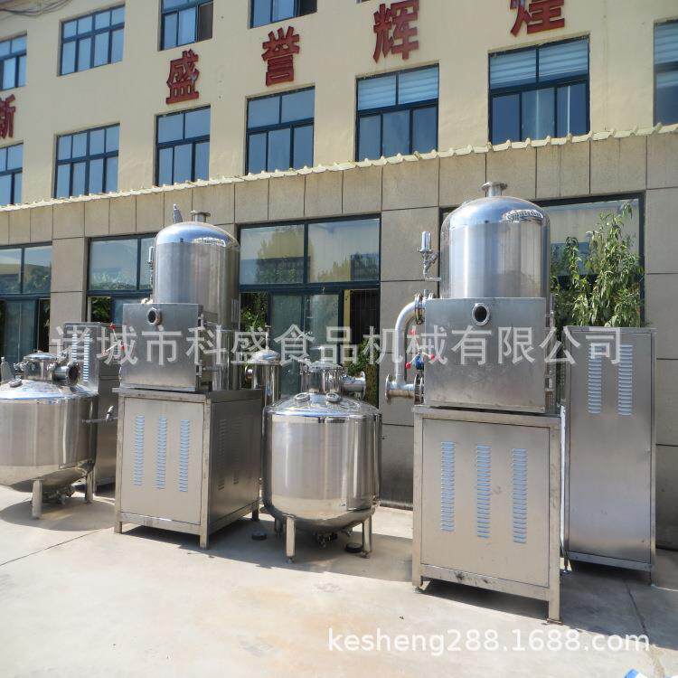 果蔬脆片真空油浴脱水设备南瓜油炸机生产厂家低温油炸新品