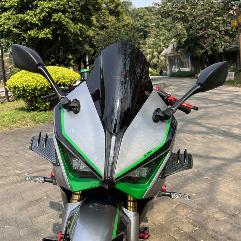 适用赛550S 赛550 挡风 前风挡