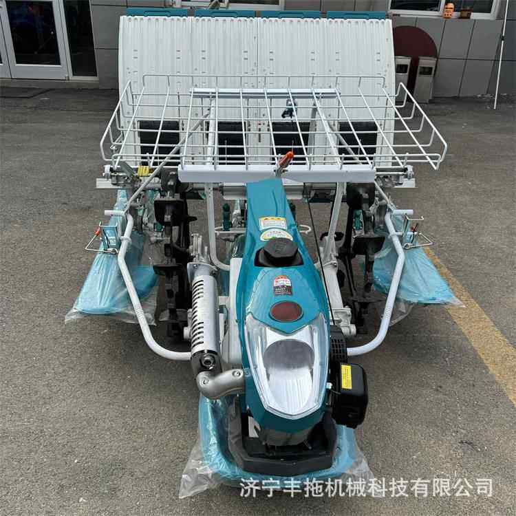 油步进式手扶插秧机4VOV6行高汽速精准四冲程行稻种水植机秧苗移