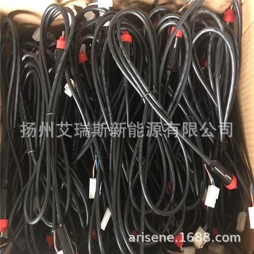 艾友车载箭头灯 12V和24V可选 施工车导向灯 慢速行驶车辆警示灯