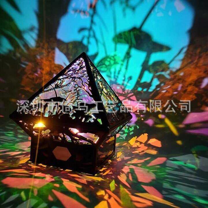新品Wonderland Lamp镂空炫彩仙境灯