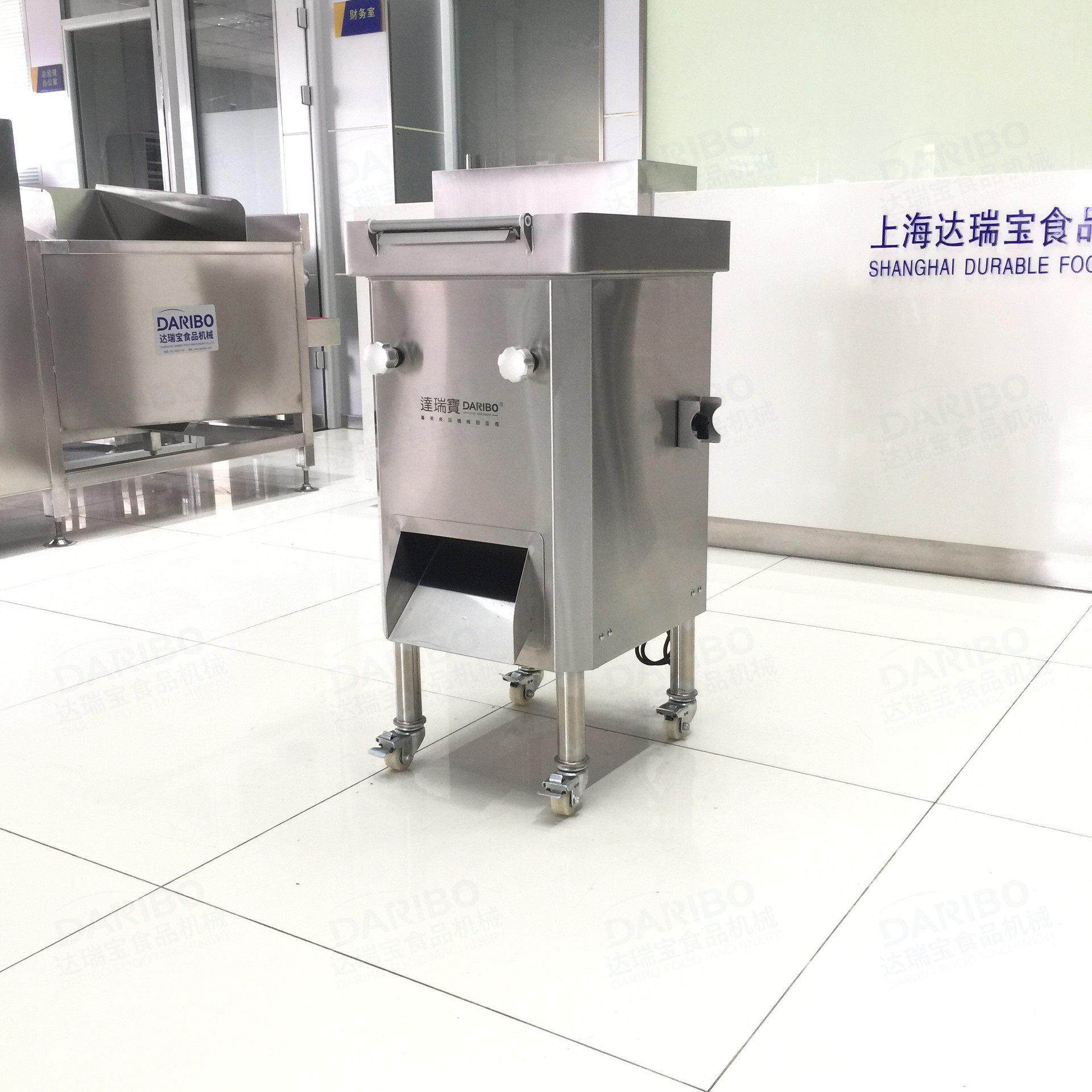 *全自动商用切肉机 新鲜牛肉五花肉切片 解冻猪肉羊肉切片切丝机