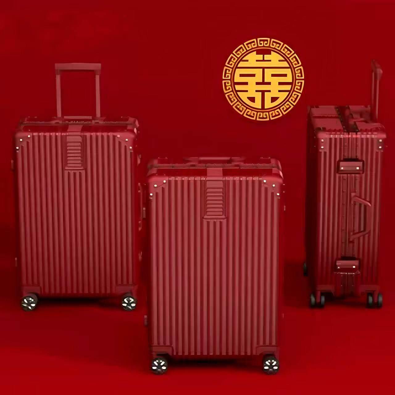 日本结婚行李箱陪嫁箱红色箱子拉杆箱婚礼用密码新娘嫁妆箱24寸
