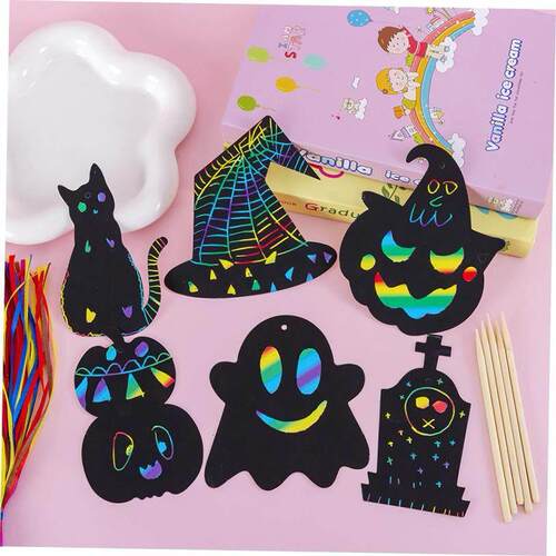 DIY Halloween bookmarks handwritten scratch drawings kids