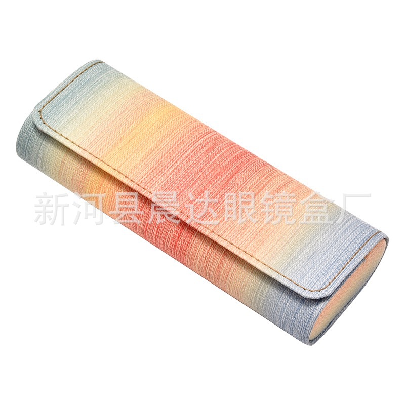 眼镜盒女高级感便携抗压近视男2024新款太阳眼睛墨镜防压收纳盒子