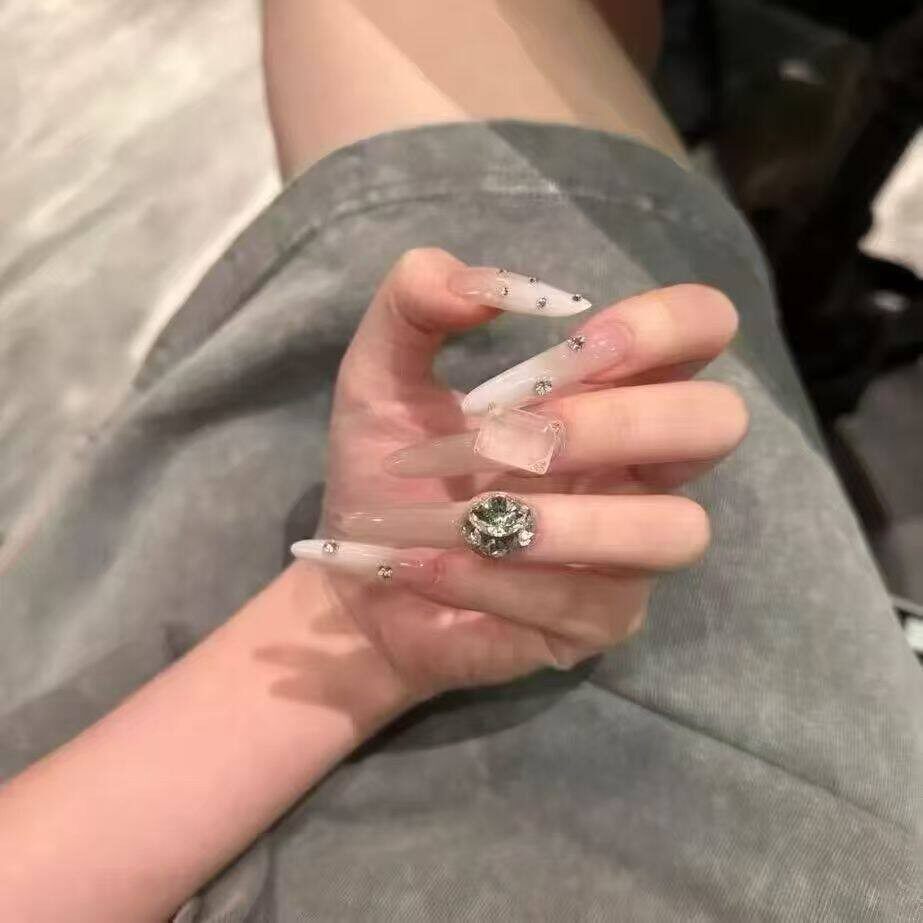 春季新款色带钻纯欲风气质显白温柔中长款纯手工美甲穿戴甲轻奢