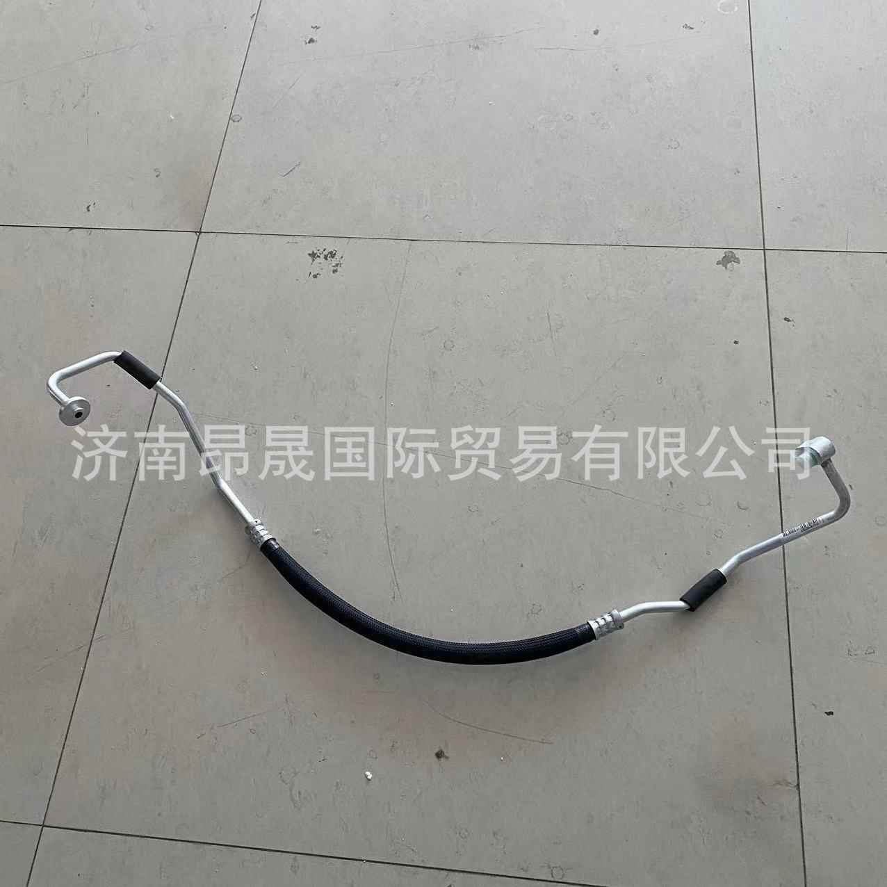 YZ167182100228压-冷高压管路总成 重汽豪沃 WP10 国二发动机配件