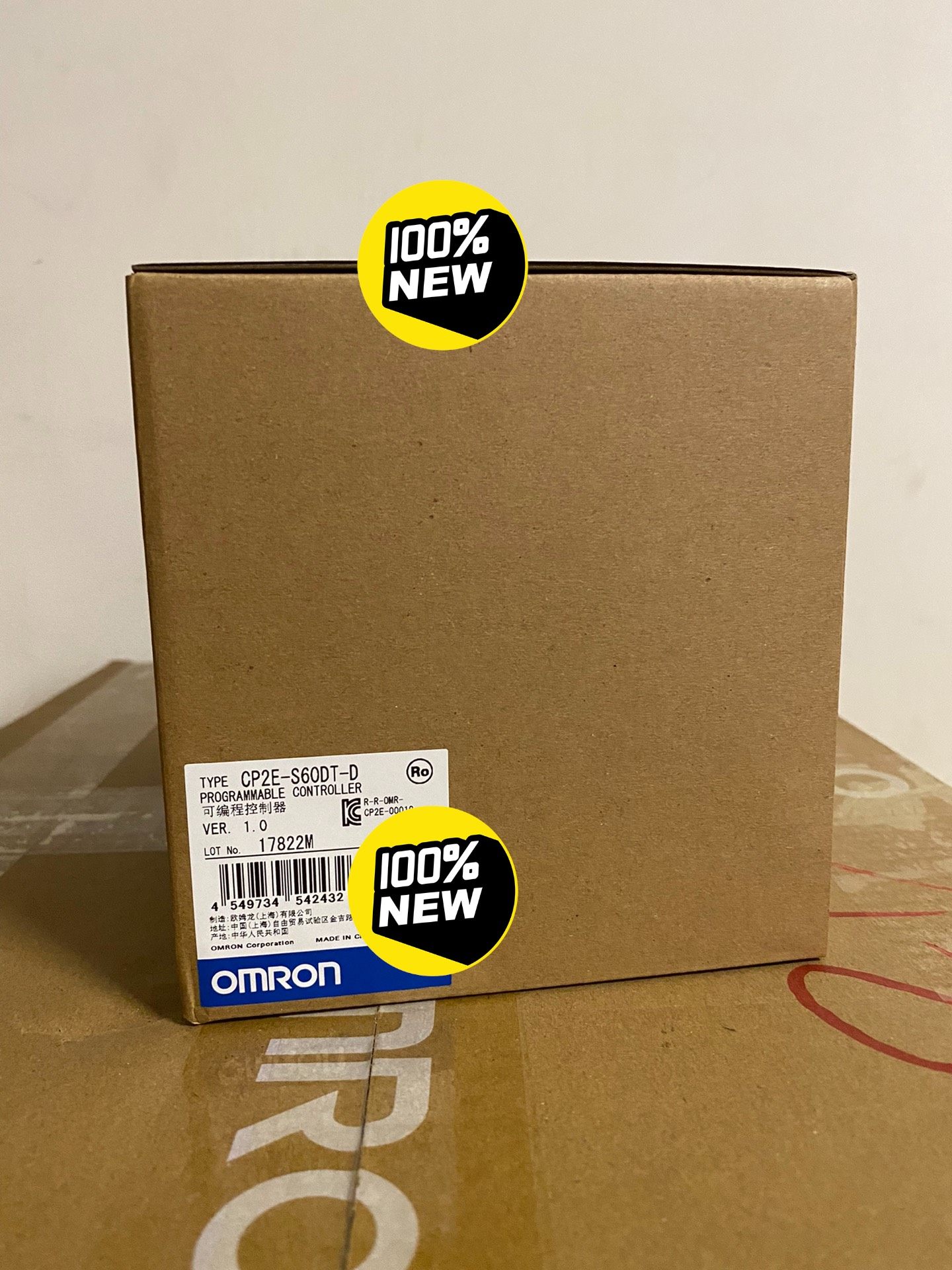 欧姆龙全新原装正品控制器CP2E-S60DT-D 单价135