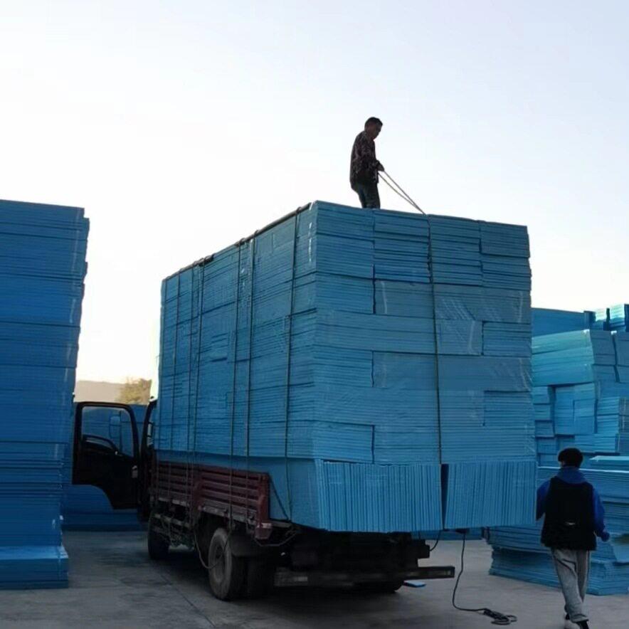 挤塑板室内外墙保温板屋顶隔热防潮垫地垫冷库抗压地暖保温管吊顶