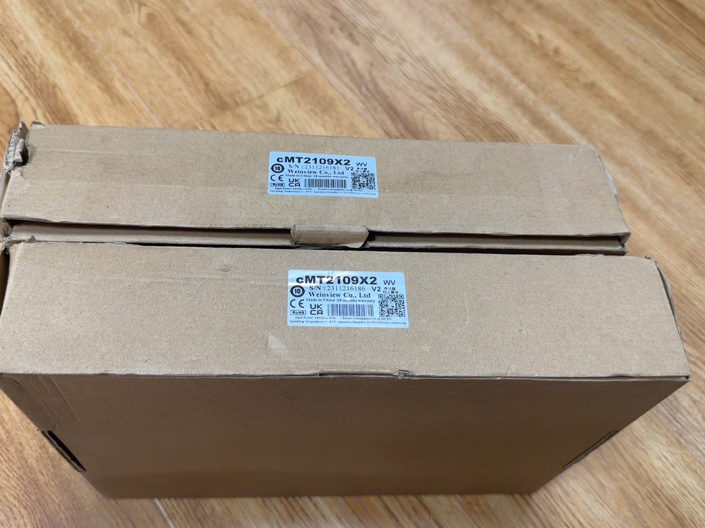 威纶通cMT2109X2  全新未使用  23年   内外码