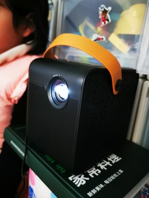 峰米米家投影仪怎么样?选购有诀窍,70%的人不知道