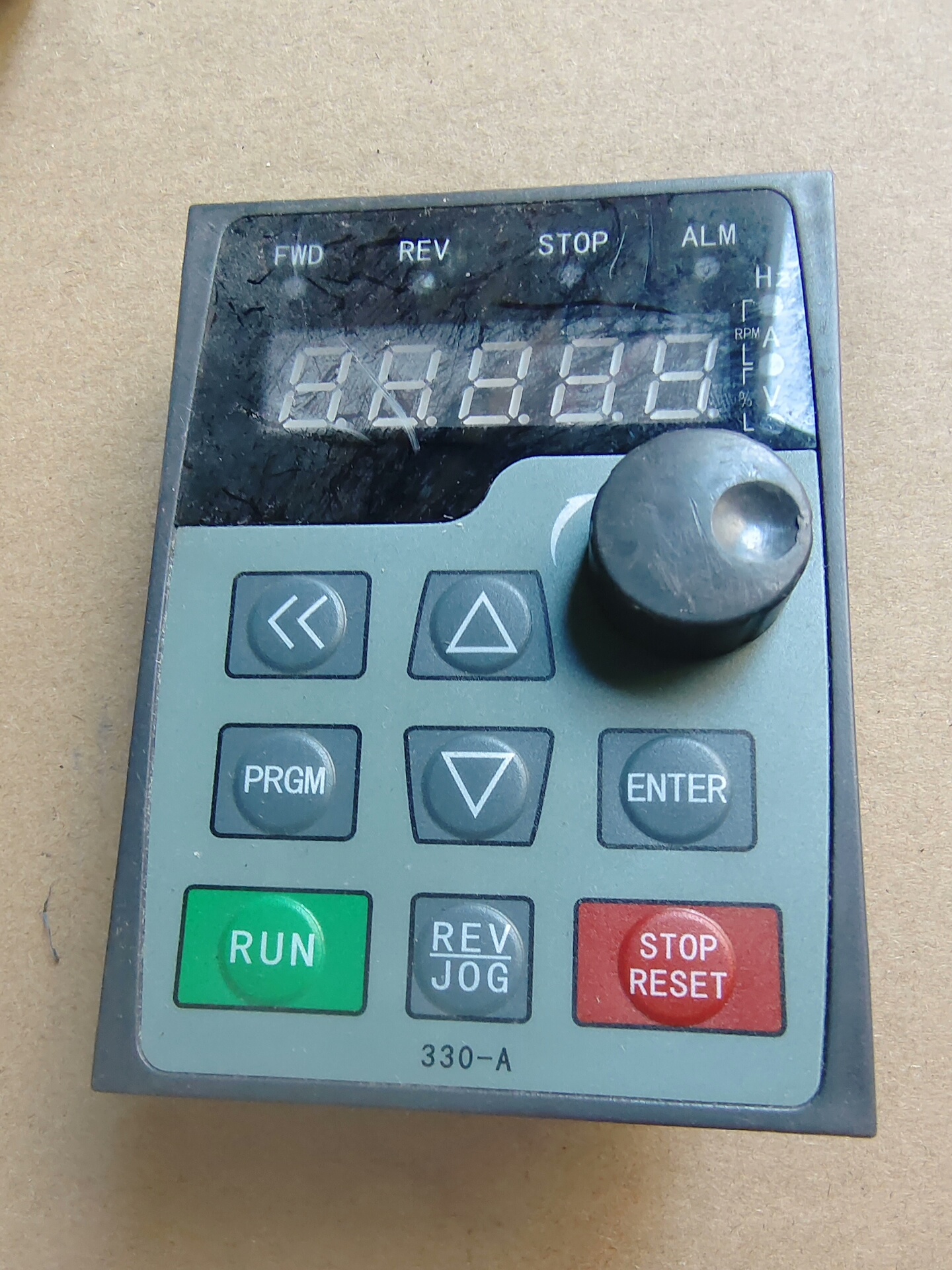 金田变频器面板。330-A。二手拆机功能包好成色如图。