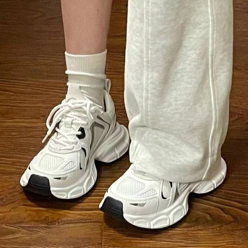 Casual running sneakers for women防滑运动鞋女款老爹鞋女