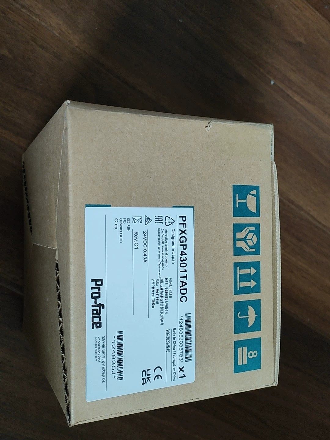 Proface，PFXGP4301TADC，全新