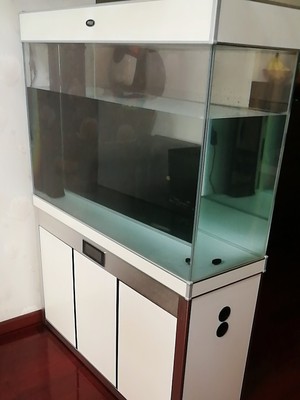 汉霸鱼缸怎么样？听说容易爆缸是吗？