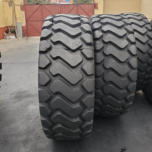20.5R25装载机铲车胎全钢丝真空工程机械耐磨轮胎