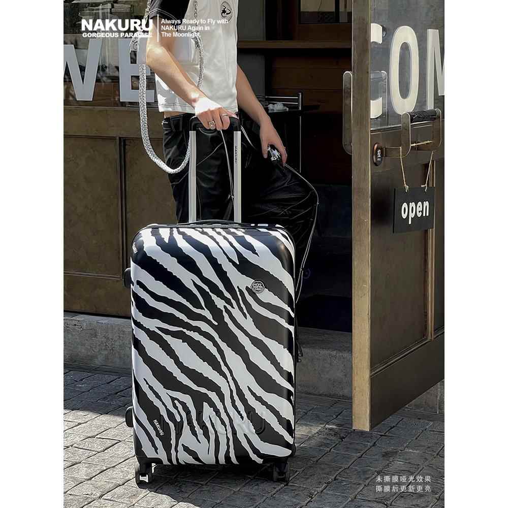 正品韩版拉杆箱2复寸古斑马纹旅行箱男240寸万行向轮个性李箱密码