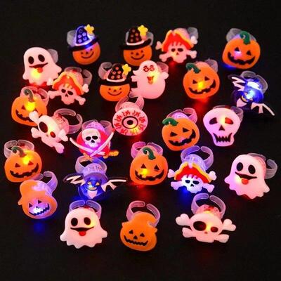 LED Light Halloween Ring Glowing Pumpkin Ghost Skull Rings H
