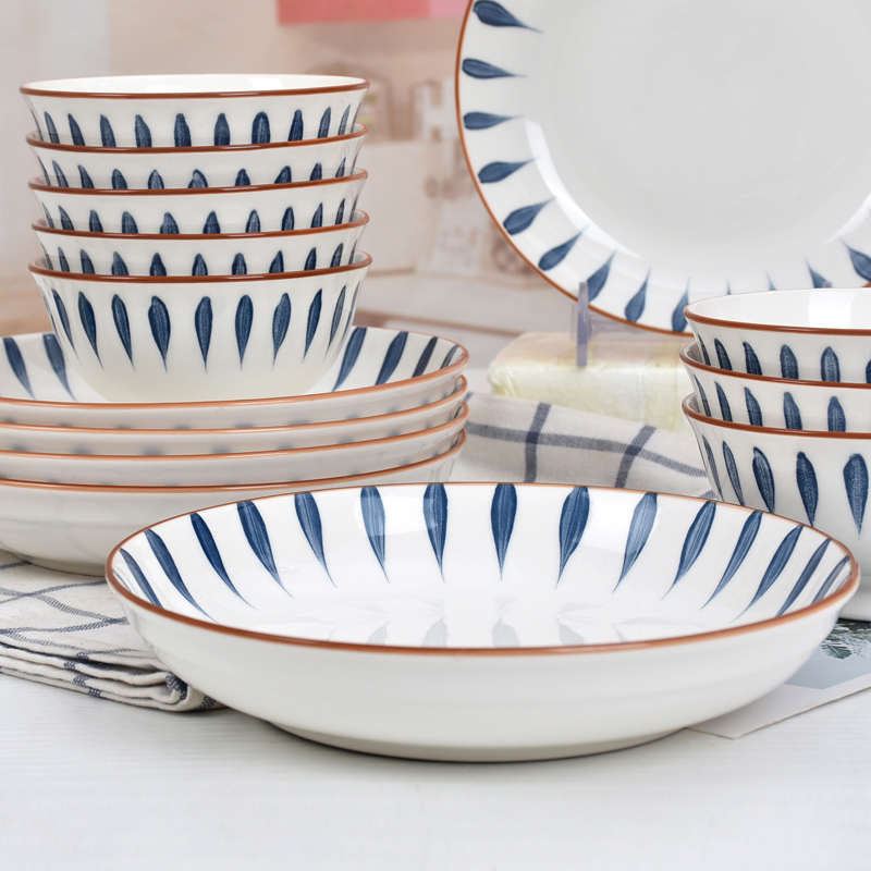 客家谣陶瓷餐具套装碗盘家用饭碗10碗10盘鱼盘组合2021新款碗碟