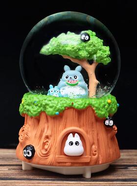 新款龙猫水晶球音乐盒宫崎骏电影同款精灵发光飘雪八音盒生日礼物