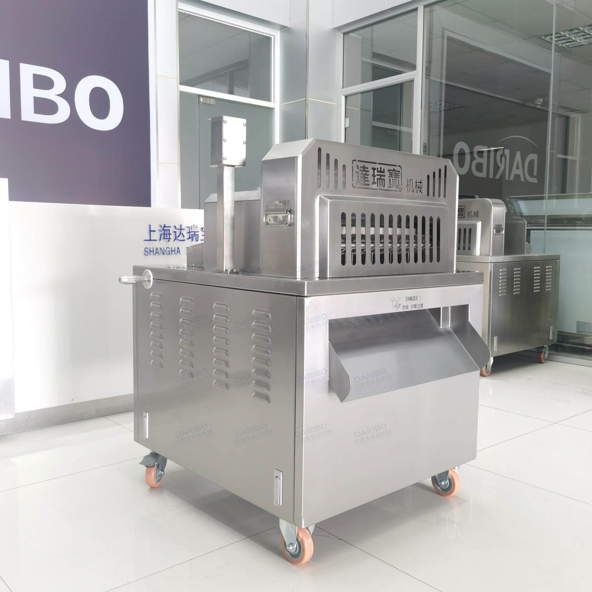 *自动进料式冷冻五花肉扇子骨切丁设备 大产量猪蹄肋骨牛肉切块机