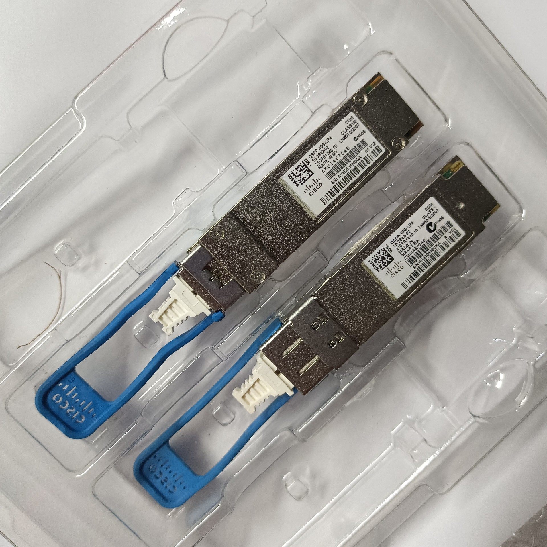 全新CISCO QSFP-40G-LR4 价格私聊