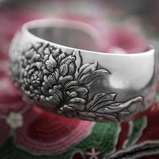 新款喜月手工银饰品女原创设计定制浮雕银复古99纯足纯宽手镯牡丹