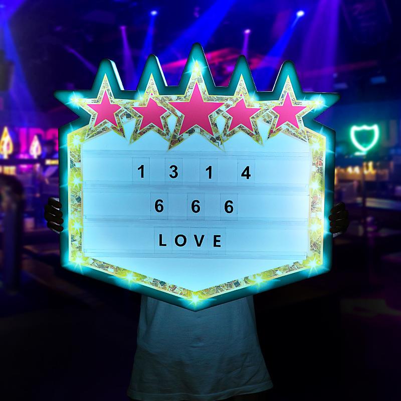 酒吧发光星星字母卡片手举牌led创意派对KTV夜场气氛装饰引路道具