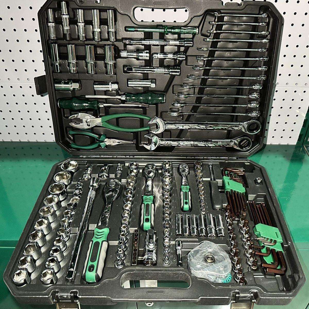 150件套72齿汽修工具套装汽车维修组套套筒扳手组合工具维修工具