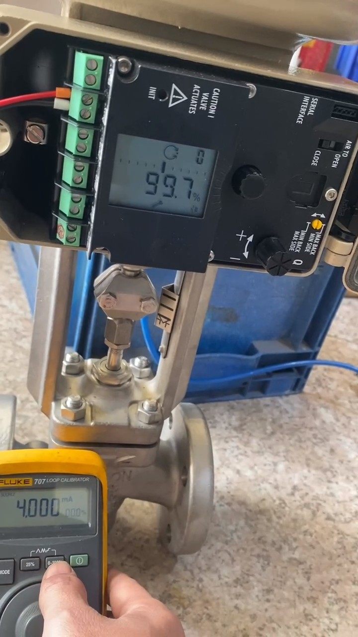 萨姆森DN25不锈钢调节阀。