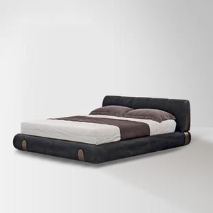 意式 极简轻奢床高端样别墅民宿板房设计师磨砂布艺床卧室家具Bed