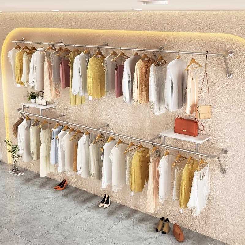 新款直销服装店上墙展示架简约女装童装店侧挂陈列架壁挂式挂衣架