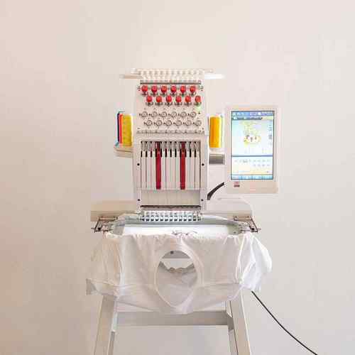 叶氏2025款迷你家用绣花机成衣帽子平绣logo绣个人家用电脑刺绣机