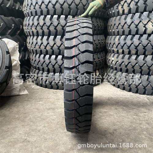 供应鲁飞农用拖拉机轮胎650-700-16矿山翻斗车轮胎750-16加强耐磨