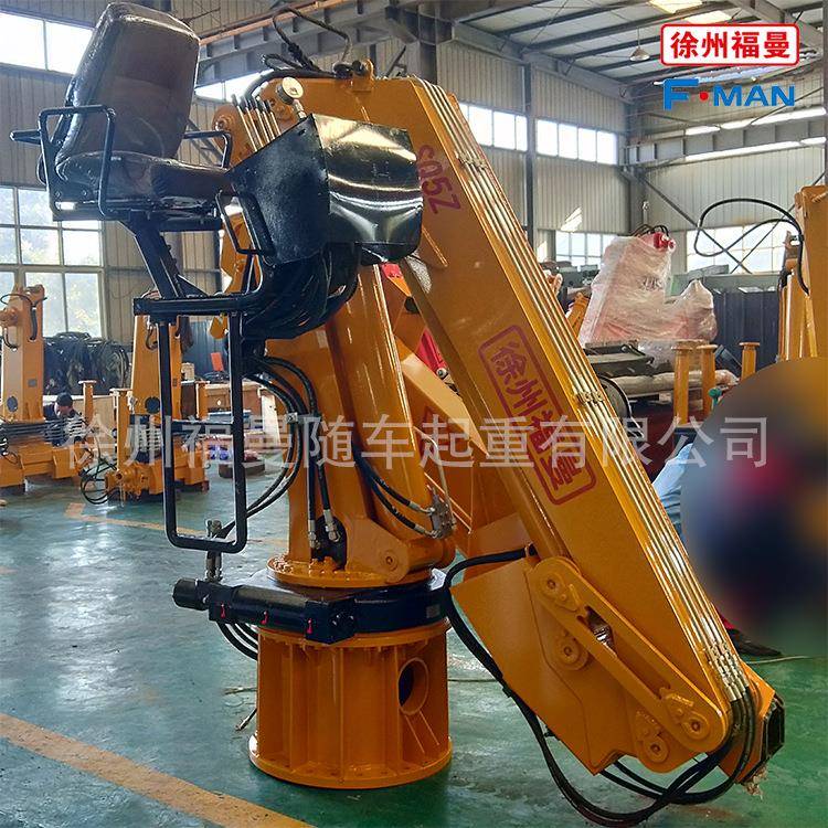 5吨折臂液压起重机船用甲板吊机液压绞车60度全回转出口克令吊
