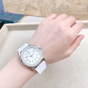 [9.8新]百达翡丽AQUANAUT系列手雷女表钢/镶钻石英女士手表5067A