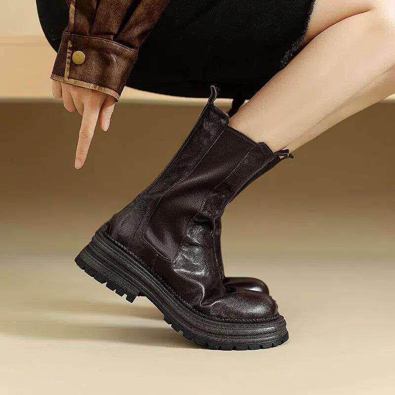米兰【设计师】跟高4.5CM/秋冬中筒厚底烟筒靴英伦真皮马丁靴女
