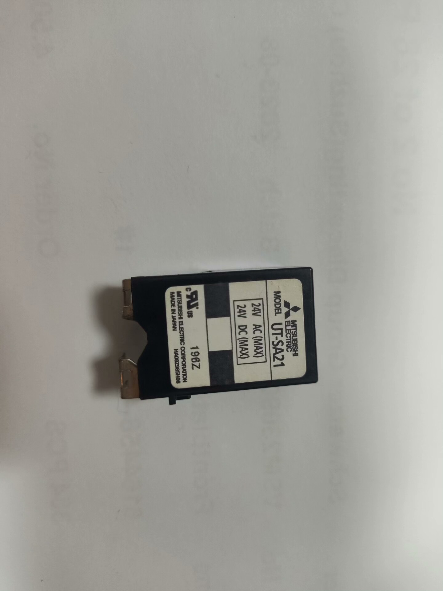 三菱接触器线圈浪涌吸收器UT-SA21  电压24V