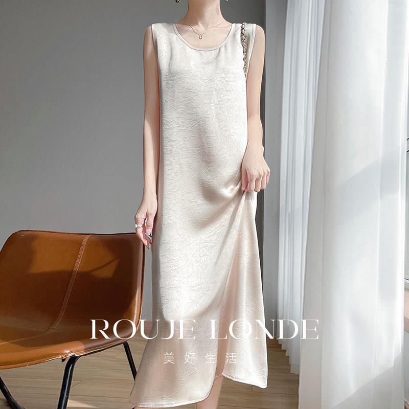 ROUJE LONDE精致淡人醋酸缎面吊带连衣裙夏季高端设计感提花长裙