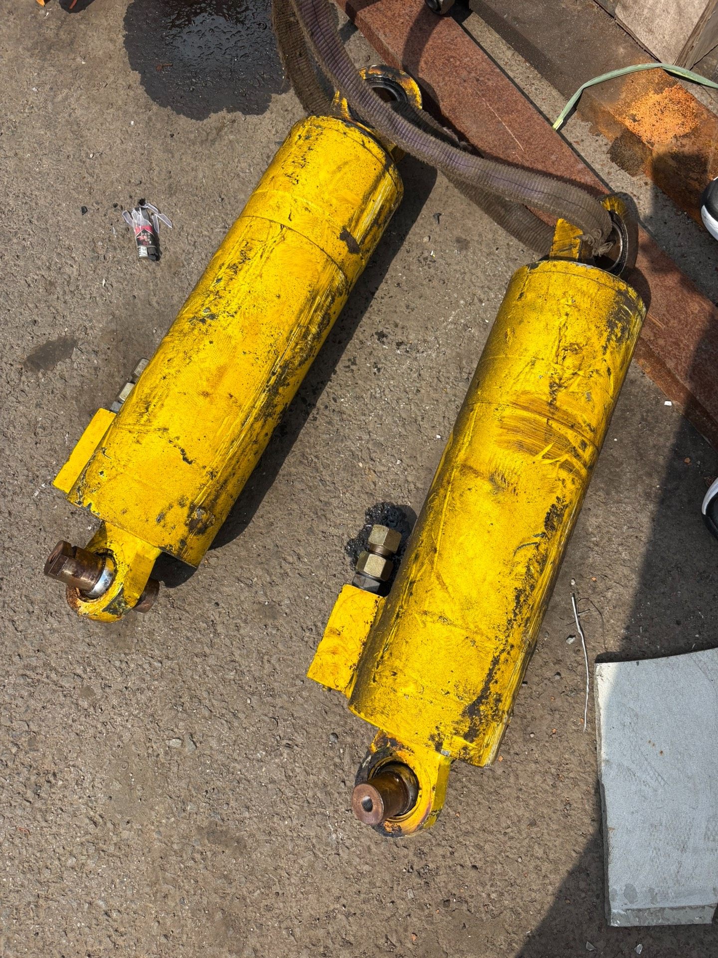 德国升降油缸。