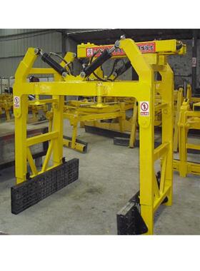 生输产砖厂压DWR运输抱砖机 砖运输车抱液砖机 运抱砖设备夹子