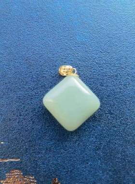 天然和田玉正方吊坠 配18k金扣头 2.33g 配送礼盒（附鉴定证书）