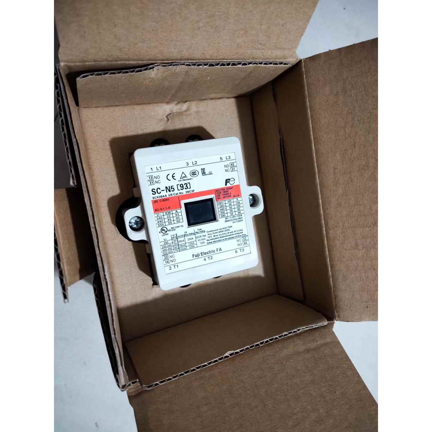 原装富士交流接触器SC-N3 SC-N4 SC-N5 SC-N6 SC-N7 SC-N8 SC-E4*