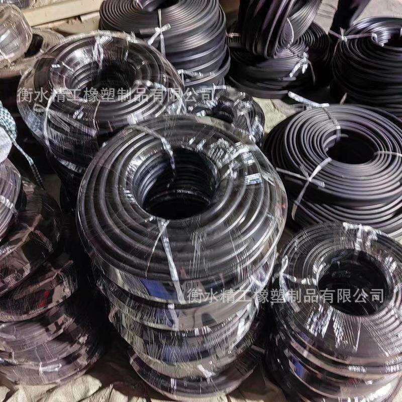 三元乙丙胶管NBR丁氰橡胶管汽车汽油管光面耐磨纯黑色胶管