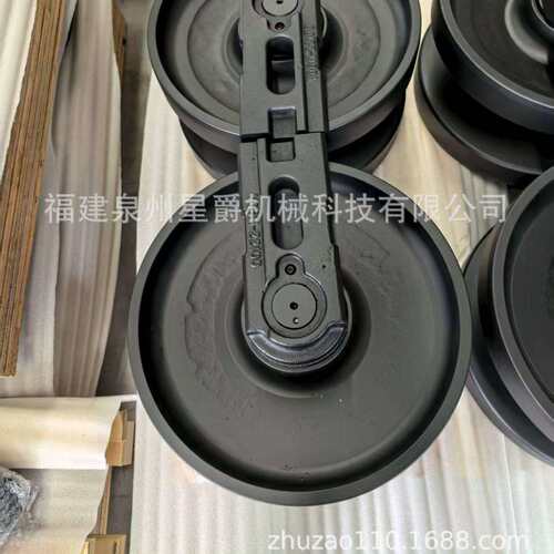 泉州挖机配件引导轮小崧PC20/30/40/60导向轮涨紧轮四轮一带