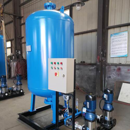 山东治泓 落地式膨胀罐 定压补水系统 稳压补水机组 定压补水装置